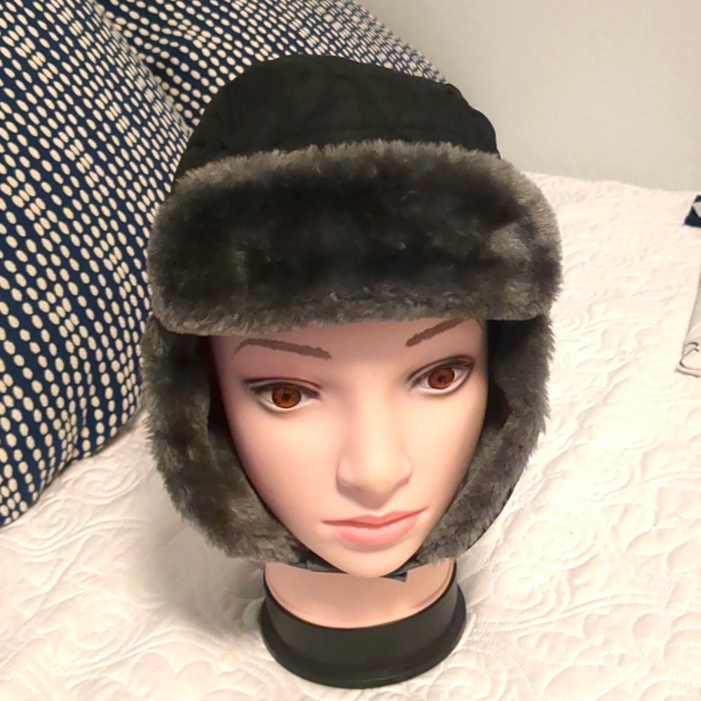 Swiss Tech Warm Quilted Trapper Hat